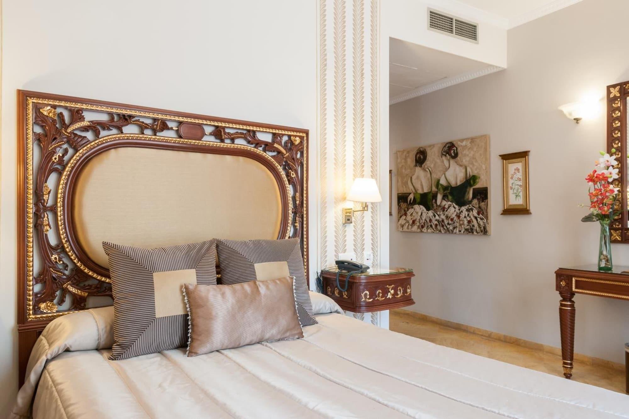 Adriano Boutique Hotel