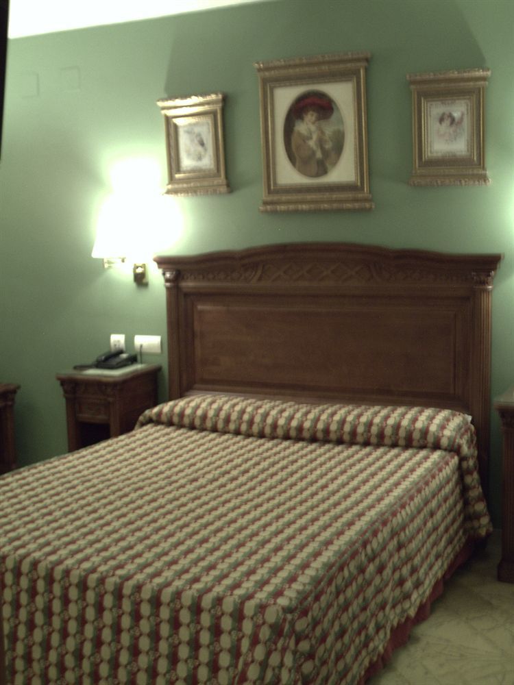 Hotel Adriano Boutique Seville