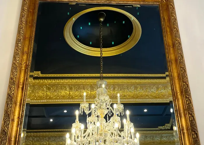 Adriano Boutique Sevilla